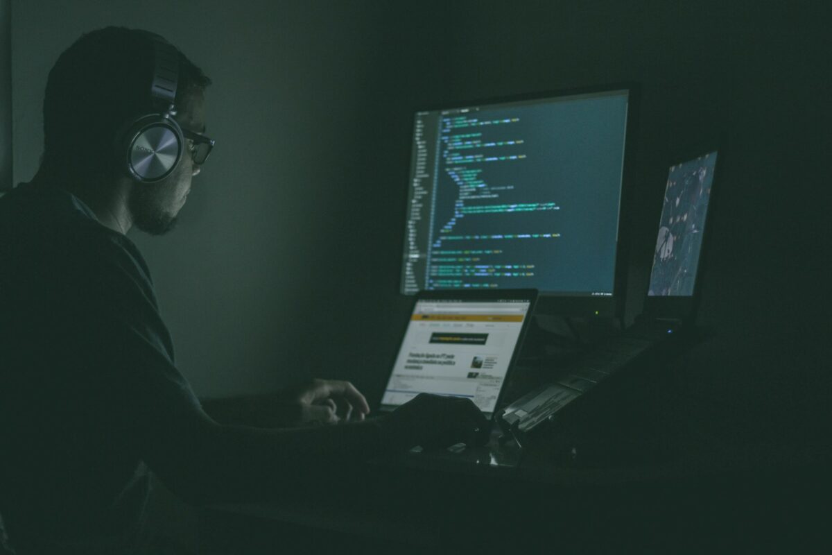 Self-Hosting YAade, The Simplest API Client You’ve Never Used